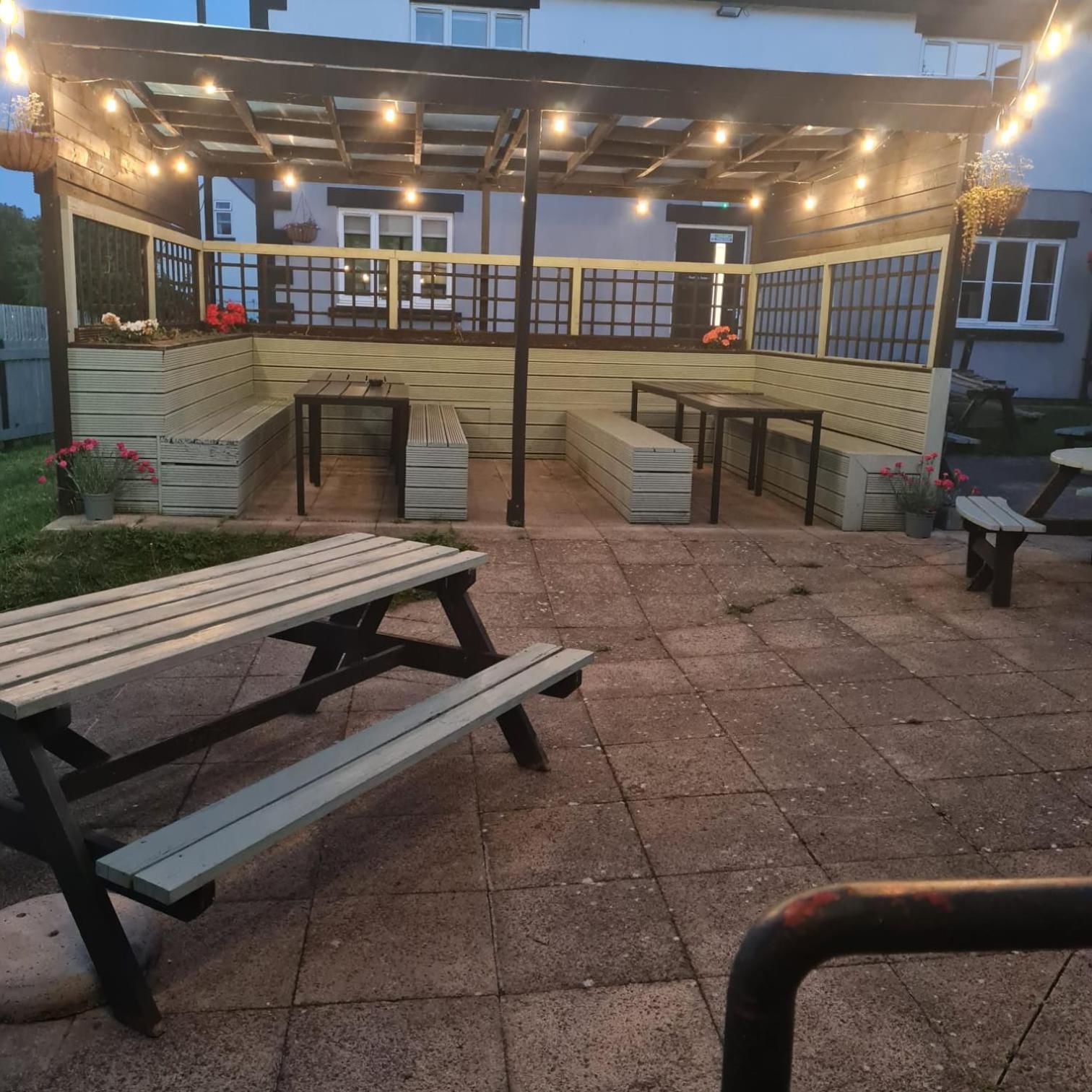 ホテル The Norfolk Arms, Chapeltown シェフィールド エクステリア 写真